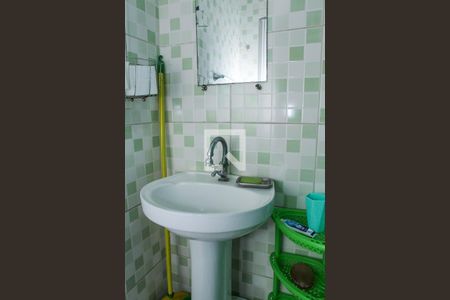 Casa à venda com 120m², 4 quartos e 1 vagaBanheiro (4º Andar)