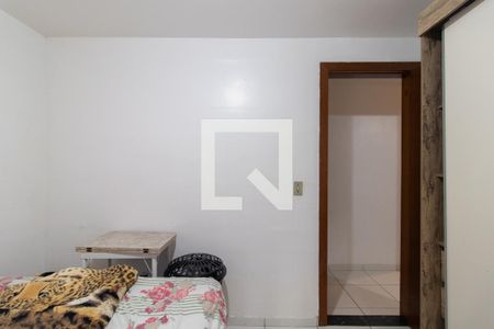Quarto 2 de apartamento para alugar com 2 quartos, 39m² em Vila Nova, Porto Alegre