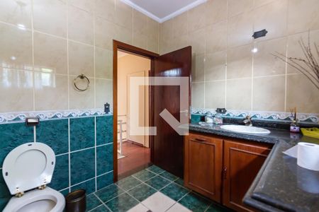 Casa à venda com 126m², 3 quartos e 2 vagasBanheiro 