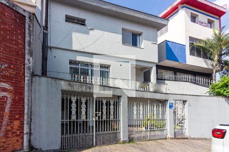 Casa à venda com 126m², 3 quartos e 2 vagasFachada