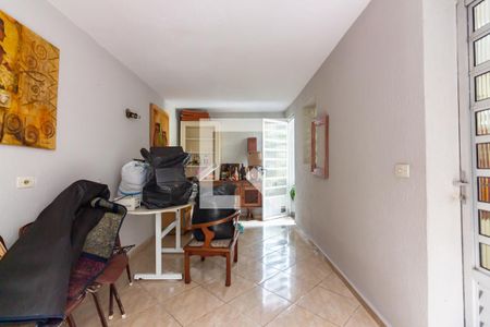 Casa à venda com 126m², 3 quartos e 2 vagasComodo 