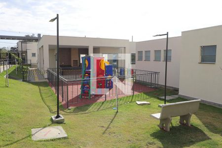 Apartamento para alugar com 45m², 2 quartos e 1 vagaÁrea comum 