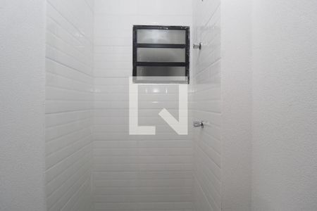 Casa de condomínio para alugar com 34m², 1 quarto e sem vagaBanheiro