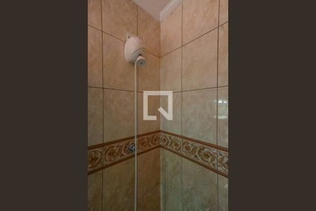 Casa à venda com 180m², 4 quartos e 3 vagasBanheiro 2