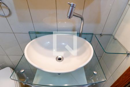 Casa à venda com 180m², 4 quartos e 3 vagasBanheiro Térreo