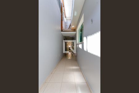 Casa à venda com 180m², 4 quartos e 3 vagasCorredor