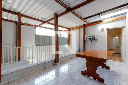 Casa à venda com 180m², 4 quartos e 3 vagasChurrasqueira