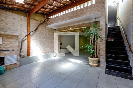 Casa à venda com 180m², 4 quartos e 3 vagasGaragem