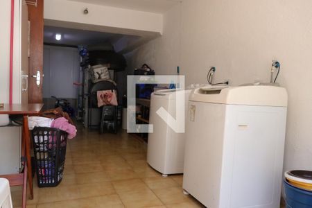 Casa à venda com 152m², 3 quartos e 2 vagas Casa à venda com 152m², 3 quartos e 2 vagasÁrea de Serviço