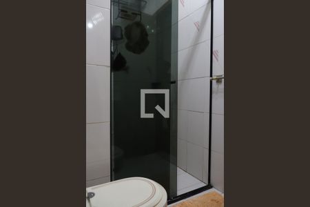 Casa à venda com 152m², 3 quartos e 2 vagas Casa à venda com 152m², 3 quartos e 2 vagasBanheiro