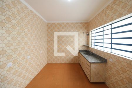 Casa à venda com 240m², 4 quartos e 6 vagasCozinha