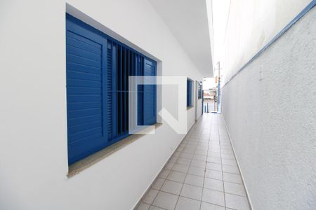 Casa à venda com 240m², 4 quartos e 6 vagasCorredor