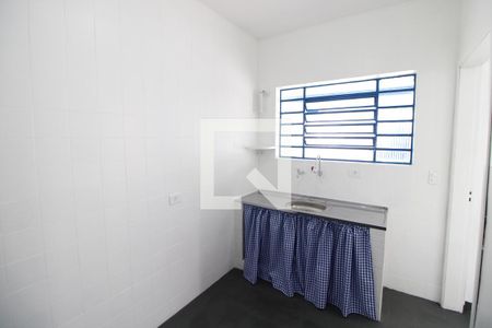 Casa à venda com 240m², 4 quartos e 6 vagasCasa 2 - Cozinha