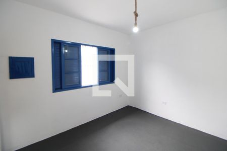 Casa à venda com 240m², 4 quartos e 6 vagasCasa 2 - Quarto