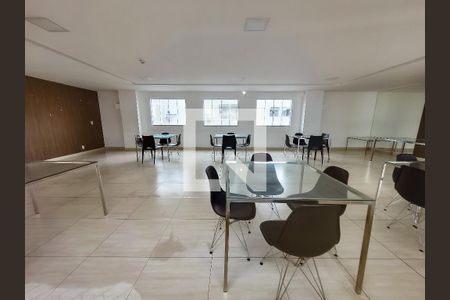 Apartamento para alugar com 47m², 2 quartos e 1 vagaÁrea comum - Salão de festas