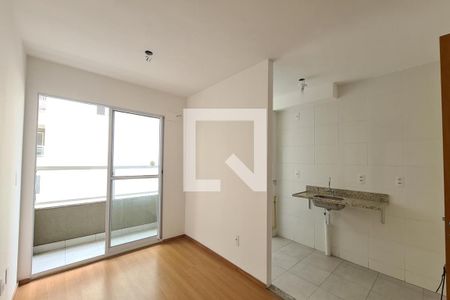 Sala de apartamento para alugar com 2 quartos, 47m² em Encantado, Rio de Janeiro