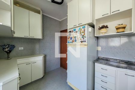 Apartamento para alugar com 98m², 2 quartos e 2 vagasCozinha