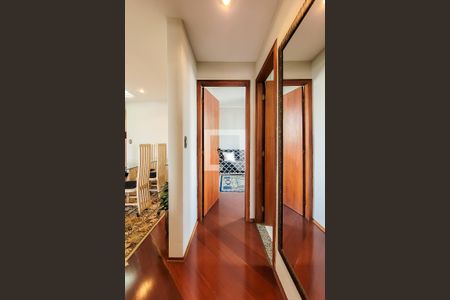 Apartamento para alugar com 98m², 2 quartos e 2 vagasCorredor