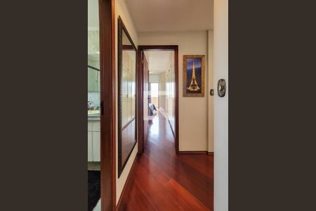 Apartamento para alugar com 98m², 2 quartos e 2 vagasCorredor