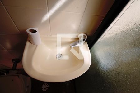 Apartamento à venda com 240m², 4 quartos e 4 vagas Apartamento à venda com 240m², 4 quartos e 4 vagasBanheiro de serviço