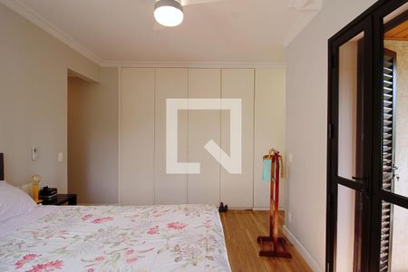 Apartamento à venda com 240m², 4 quartos e 4 vagas Apartamento à venda com 240m², 4 quartos e 4 vagasSuíte 4