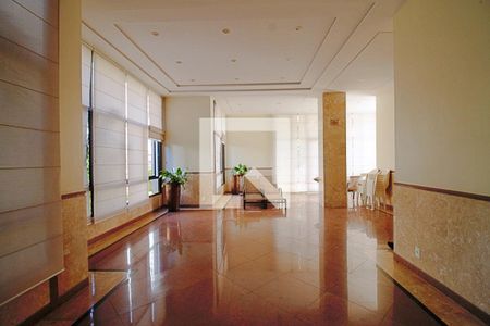 Apartamento à venda com 240m², 4 quartos e 4 vagas Apartamento à venda com 240m², 4 quartos e 4 vagasÁrea comum - Salão de festas