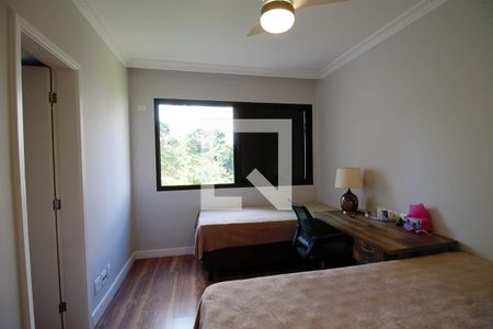 Apartamento à venda com 240m², 4 quartos e 4 vagas Apartamento à venda com 240m², 4 quartos e 4 vagasSuíte 1