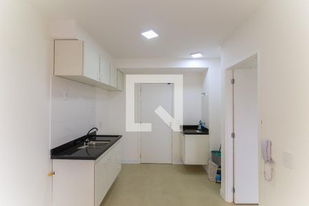 Apartamento à venda com 30m², 1 quarto e sem vaga Apartamento à venda com 30m², 1 quarto e sem vagaCozinha e Área de Serviço