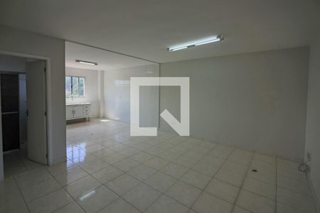 Sala / Cozinha de casa à venda com 2 quartos, 75m² em Jardim Ester, São Paulo