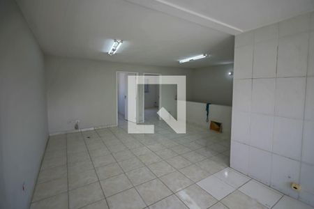 Sala / Cozinha de casa à venda com 2 quartos, 75m² em Jardim Ester, São Paulo