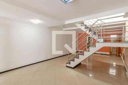 Sala de Estar de casa para alugar com 3 quartos, 150m² em Cambuci, São Paulo