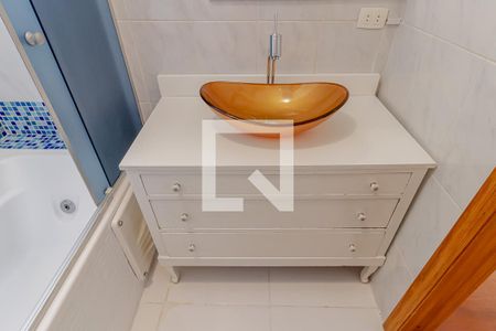 Casa para alugar com 150m², 3 quartos e 2 vagasBanheiro da Suíte