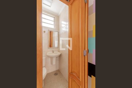 Lavabo de casa para alugar com 3 quartos, 150m² em Cambuci, São Paulo