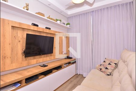 Apartamento à venda com 65m², 2 quartos e 1 vagaSala de TV