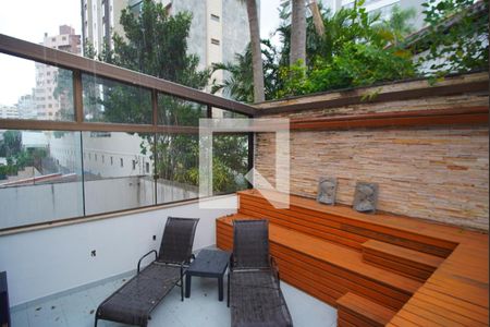 Apartamento para alugar com 300m², 3 quartos e 3 vagasPatio