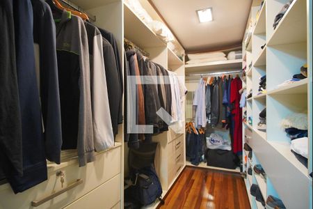 Apartamento para alugar com 300m², 3 quartos e 3 vagasCloset