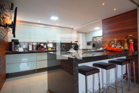 Apartamento para alugar com 300m², 3 quartos e 3 vagasCozinha