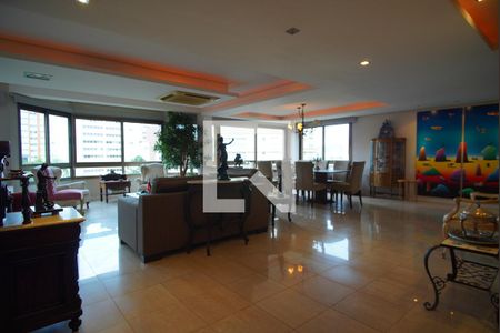 Sala de apartamento para alugar com 3 quartos, 300m² em Auxiliadora, Porto Alegre