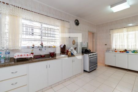 Casa à venda com 254m², 5 quartos e 3 vagas Casa à venda com 254m², 5 quartos e 3 vagasCozinha