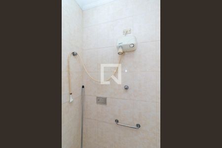 Casa à venda com 254m², 5 quartos e 3 vagas Casa à venda com 254m², 5 quartos e 3 vagasBanheiro 1