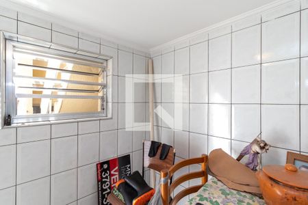 Casa à venda com 254m², 5 quartos e 3 vagas Casa à venda com 254m², 5 quartos e 3 vagasLavanderia