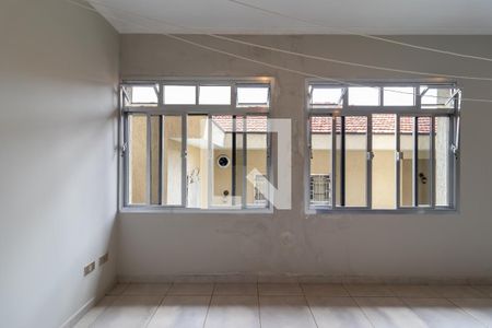 Casa à venda com 254m², 5 quartos e 3 vagas Casa à venda com 254m², 5 quartos e 3 vagasVista do Quarto da Edícula