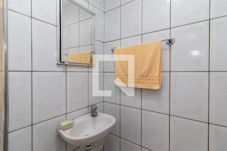Casa à venda com 254m², 5 quartos e 3 vagas Casa à venda com 254m², 5 quartos e 3 vagasBanheiro 2