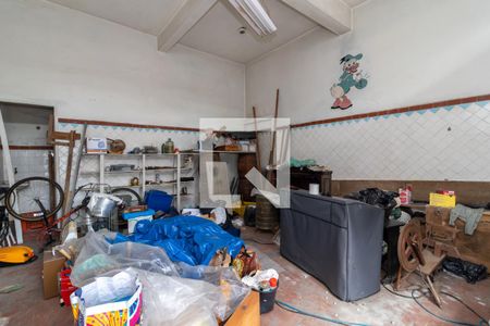 Casa à venda com 254m², 5 quartos e 3 vagas Casa à venda com 254m², 5 quartos e 3 vagasGaragem 2