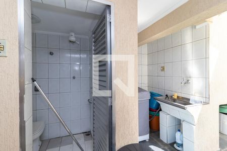 Casa à venda com 254m², 5 quartos e 3 vagas Casa à venda com 254m², 5 quartos e 3 vagasÁrea de Serviço