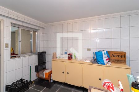 Casa à venda com 254m², 5 quartos e 3 vagas Casa à venda com 254m², 5 quartos e 3 vagasQuarto 3