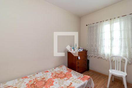 Casa à venda com 254m², 5 quartos e 3 vagas Casa à venda com 254m², 5 quartos e 3 vagasQuarto 1