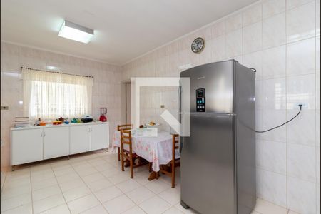 Casa à venda com 254m², 5 quartos e 3 vagas Casa à venda com 254m², 5 quartos e 3 vagasCozinha