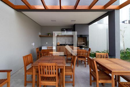 Apartamento à venda com 34m², 2 quartos e sem vagaÁrea comum - Churrasqueira