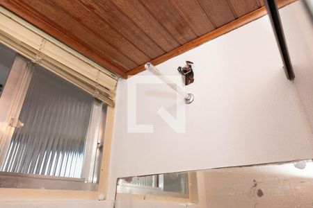 Apartamento à venda com 56m², 2 quartos e 1 vaga Apartamento à venda com 56m², 2 quartos e 1 vagaBanheiro